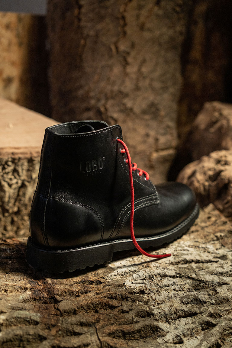 LOBO_AllBlack—Jan26_15